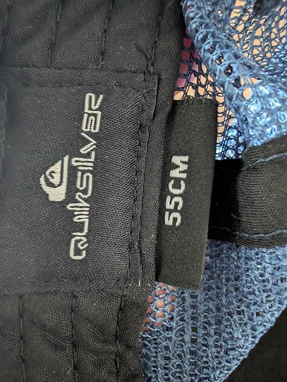 Hüte, Mützen & Caps: Quiksilver Cap/Hut Kind 55 cm – Gebraucht aus Uster von bikesnow 3