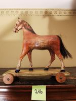 Antikes Holzpferd auf Rädern, Vintage Spielzeug Pferd
