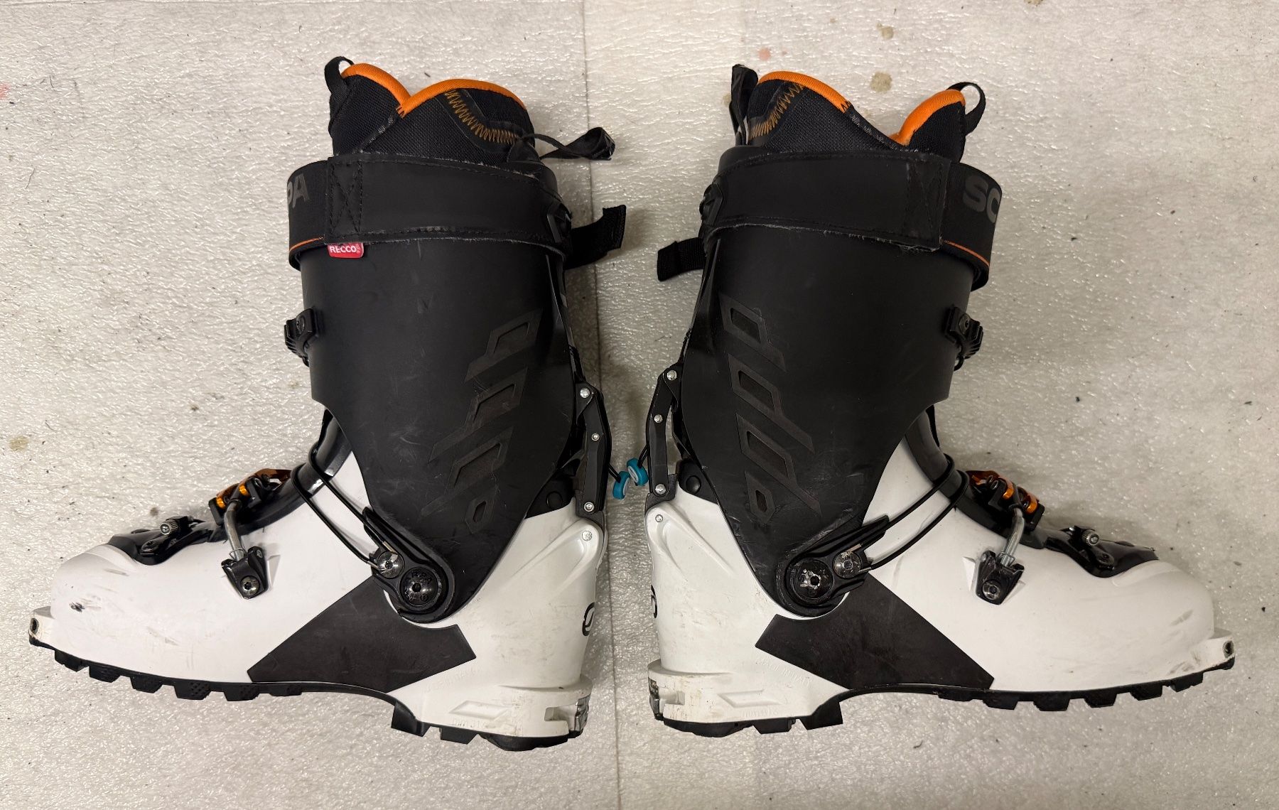 Scarpa Herrenschuhe: Skitourenschuh Scarpa Maestrale RS – Gebraucht aus Spiez von Ozu 2