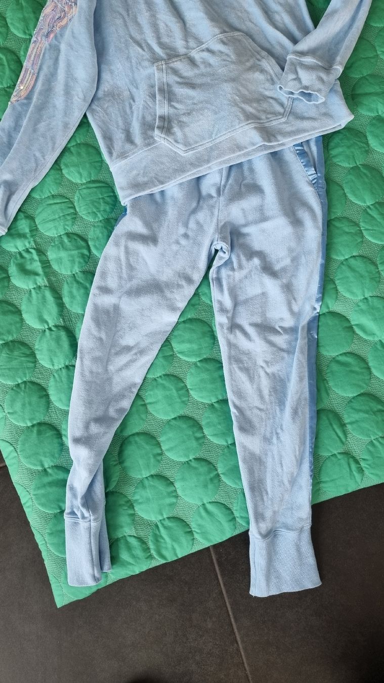 Angels Pantaloni: Angel's Face Trainingsanzug, hellblau, 152  – Usato da Bad Zurzach venduto da Mfritzli 1