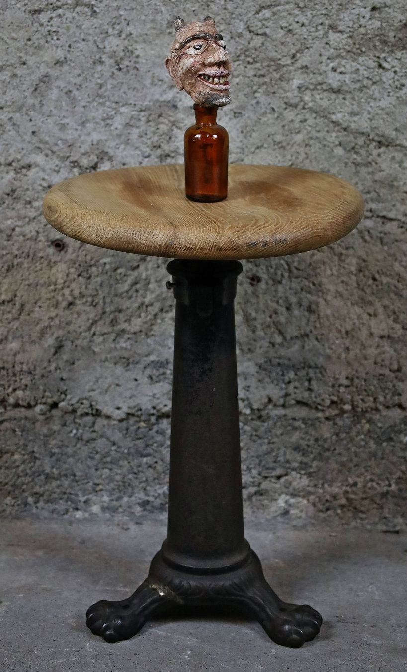 Tabourets: Singer Tatzenhocker, Werkstatthocker, Hocker, Gusseisen – D'occasion à Birrwil par brandschatz_birrwil 1