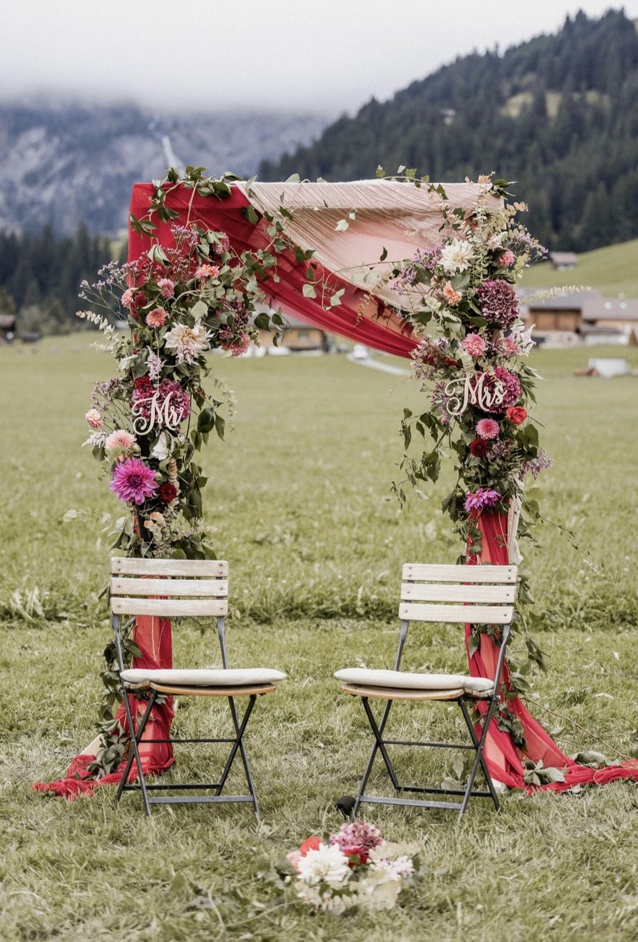 Tutte le decorazioni: Mr & Mrs aus Holz – Usato da Liestal venduto da michelaa.h 4