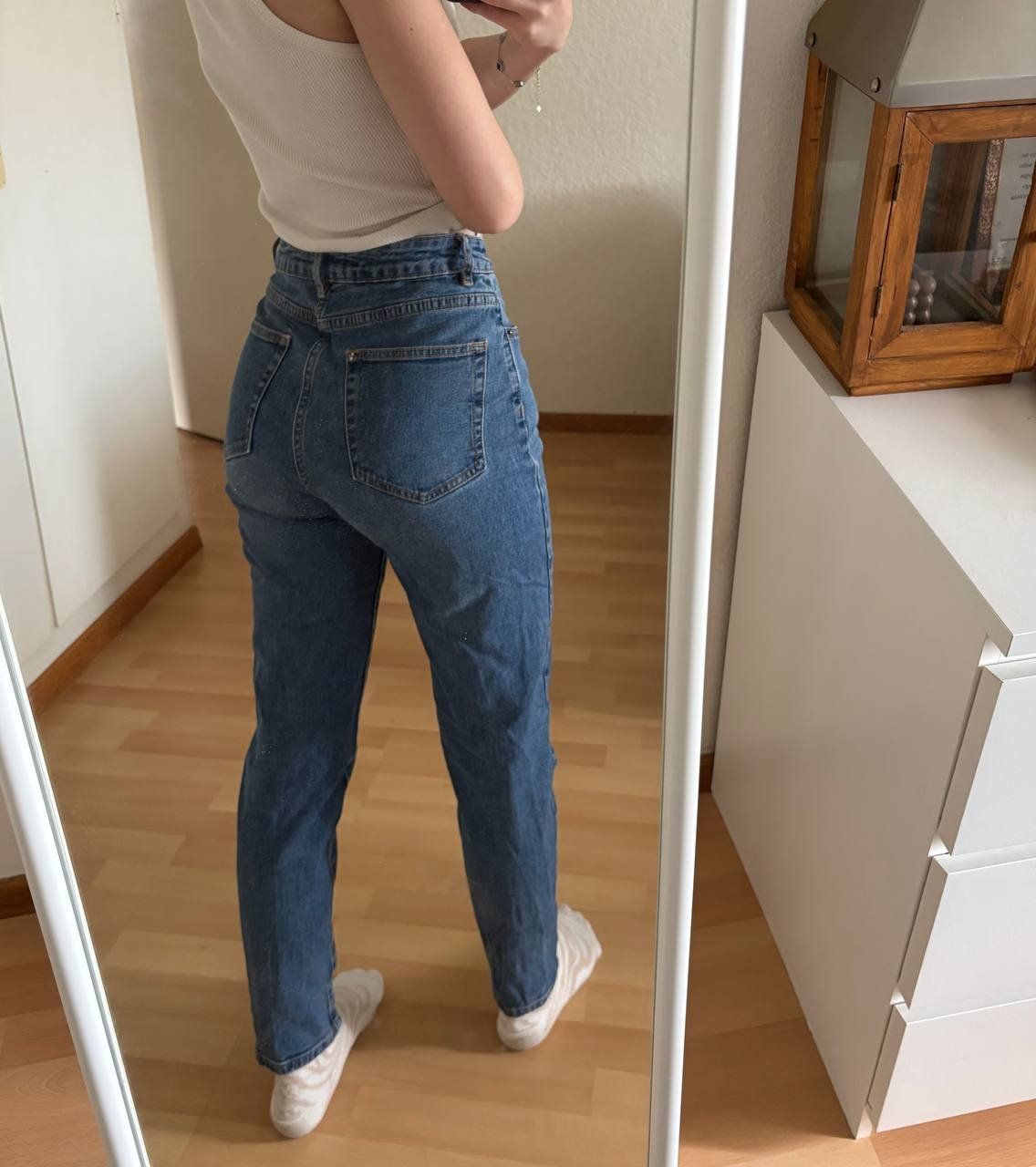 Jeans: Gut erhaltene Mom Jeans – Usato da Bern venduto da ViksiBash 1