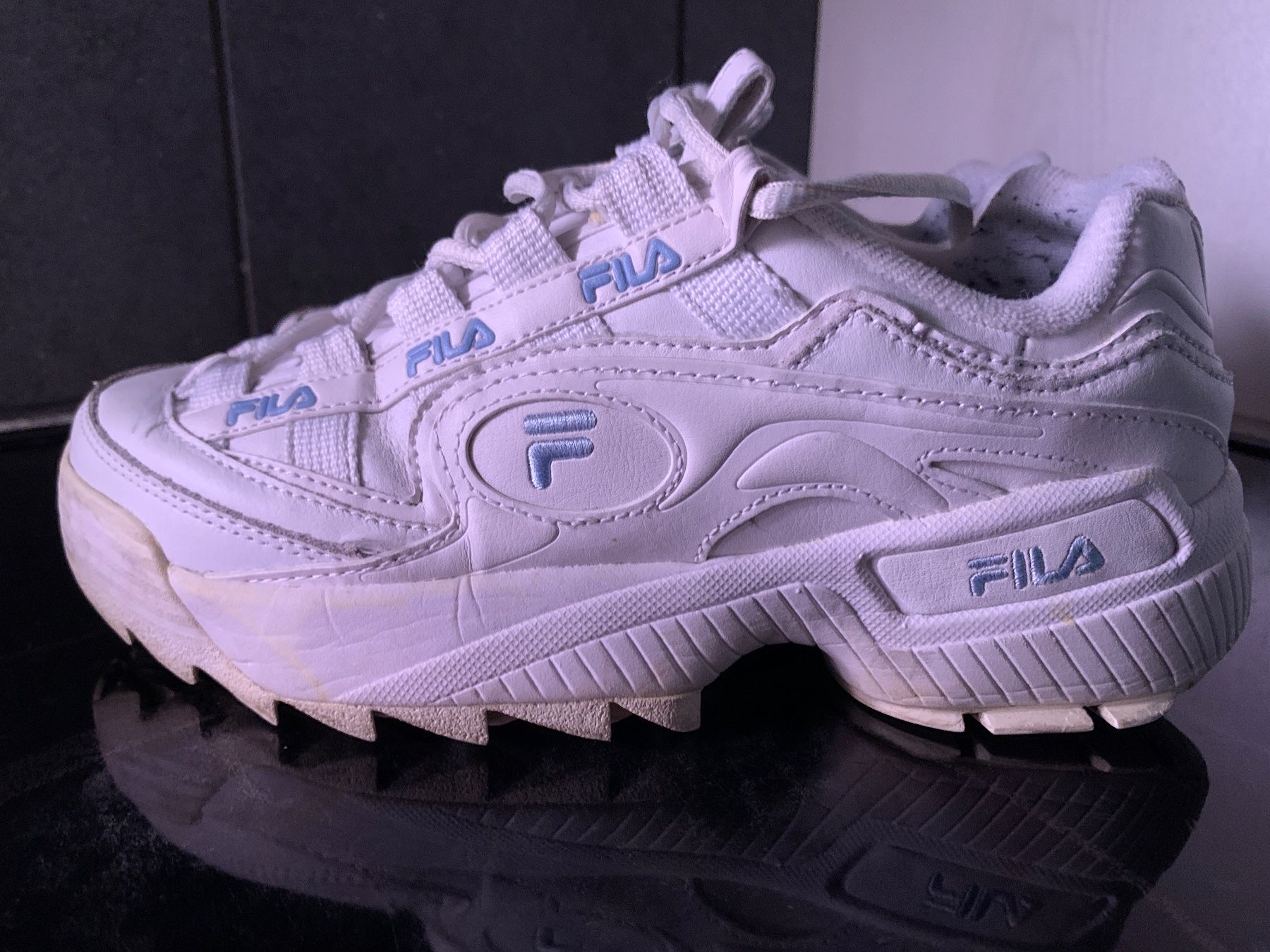 Fila Scarpe da uomo: FILA DAMEN-SCHNÜRSNEAKER Gr. 38,5 – Usato da Steinebrunn venduto da Littlebird1