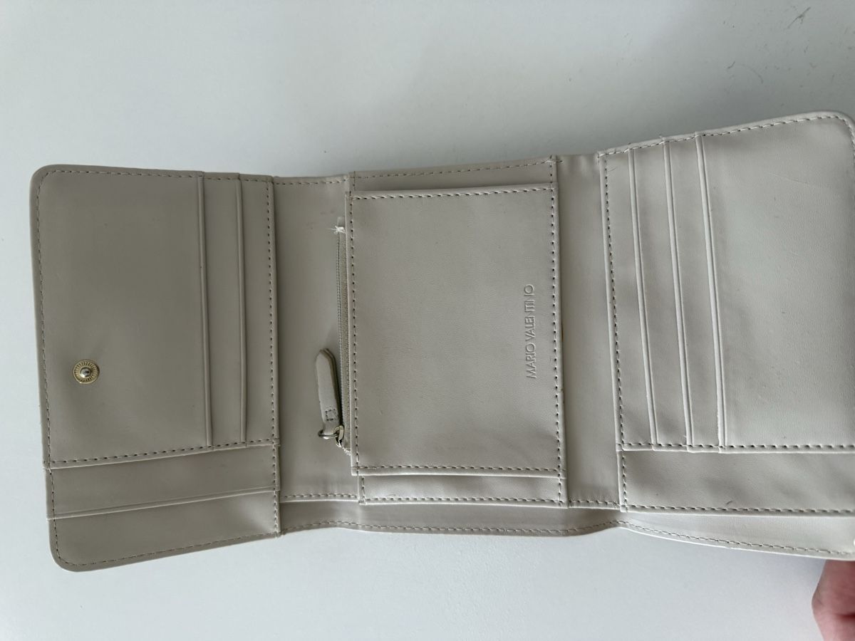 Valentino Portemonnaie: Valentino Geldbörse – Gebraucht aus Gossau SG von cuk_fyc6 1