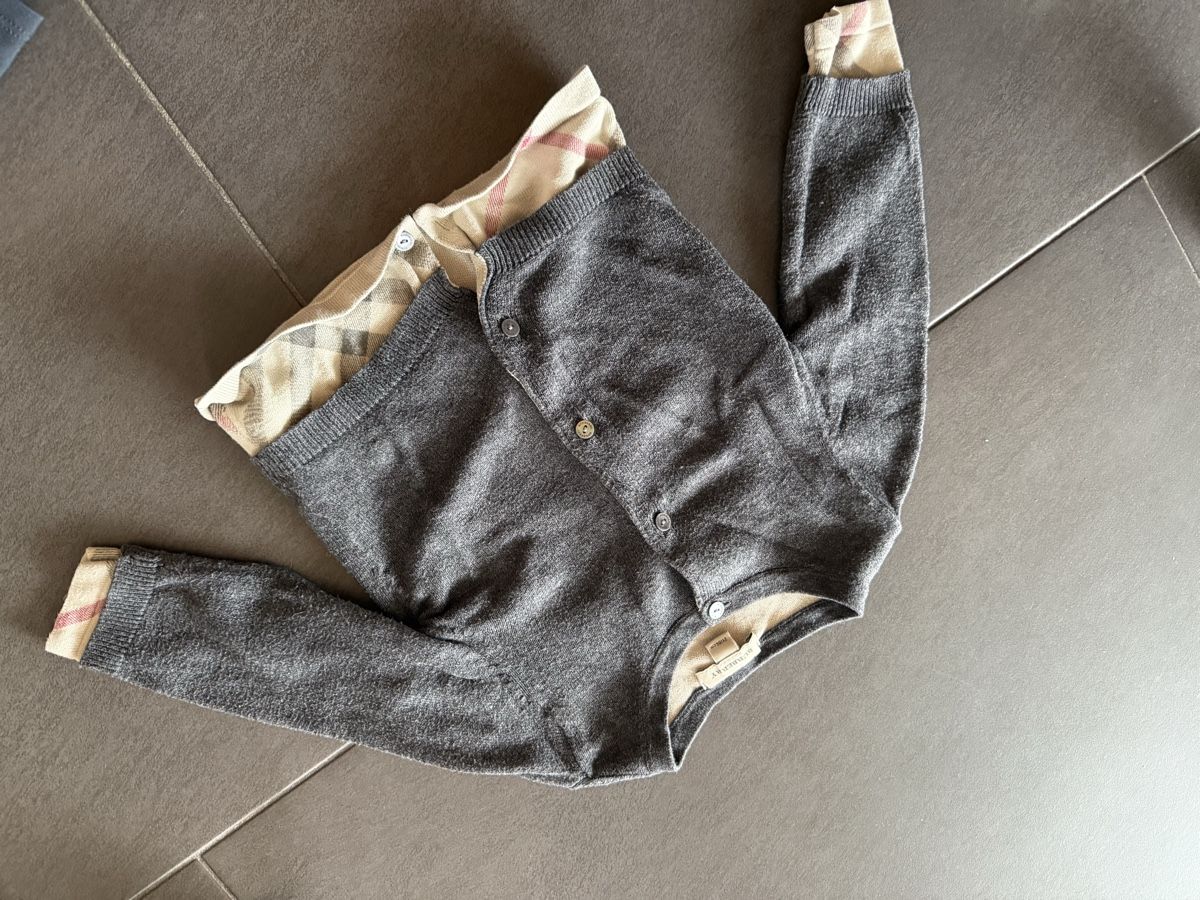 Burberry Lotti & Set di vestiti: Burberry Kids vêtements  – Usato da Bremgarten b. Bern venduto da nathalie83 3