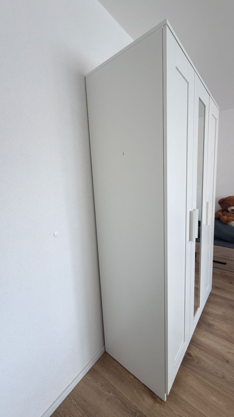 Ikea Guardaroba: IKEA Kleiderschrank – Usato da Frenkendorf venduto da Sua_p8dj 2