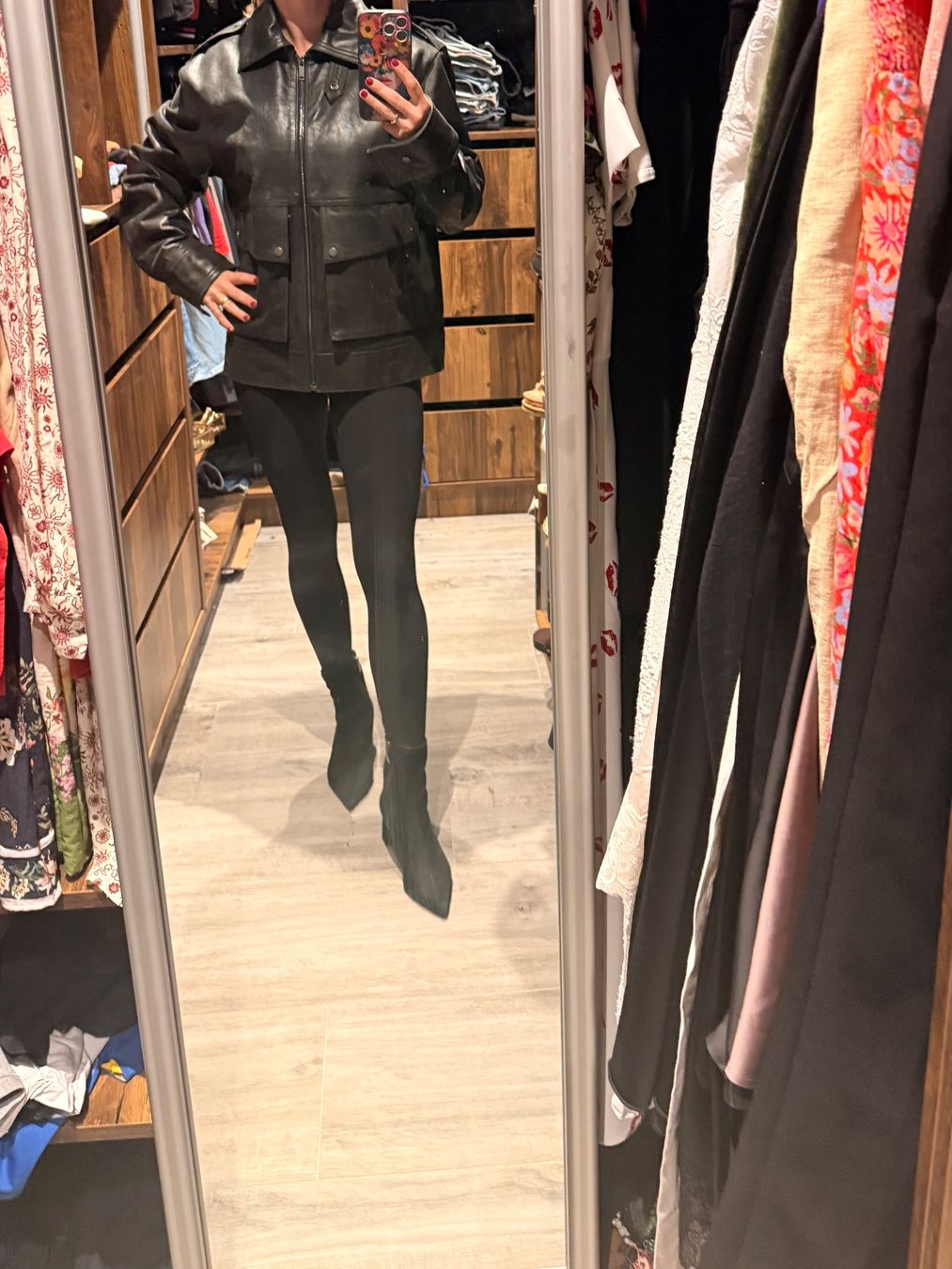 H&M Giacche: Echtes Leder oversized Jacke , Grösse xs – Usato da Pratteln venduto da Samantha... 6