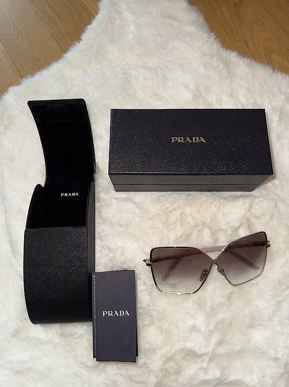 Lunettes & Verres: Prada Sonnenbrille – D'occasion à Effretikon par lil_vgd5 3