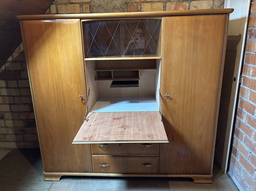 Armoires: Alter Schrank – D'occasion à Thun par eli_2wd9 3