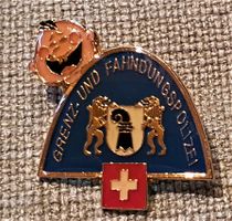 M496 - Pin Schweiz Grenz und Fahndungs Poliei Basel / Baby