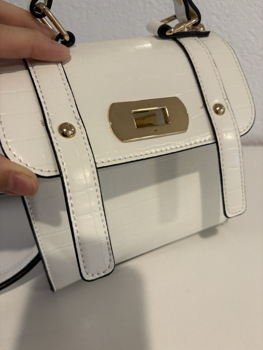 Taschen für Damen: Tasche weiss – Gebraucht aus Bülach von kittygismo 4