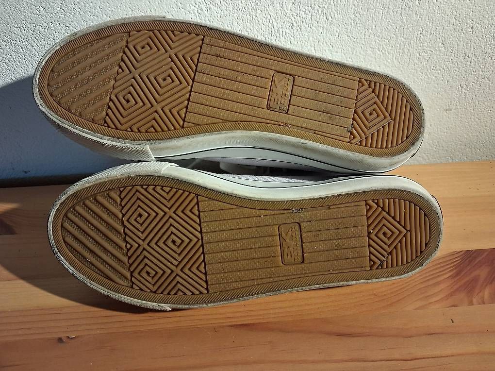 Scarpe per ragazze: Basket BK fille 37 – Usato da Gorgier venduto da babsi2222 3