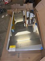 Spiegelschrank zweitürig mit Beleuchtung 130x73x14 (NEU)
