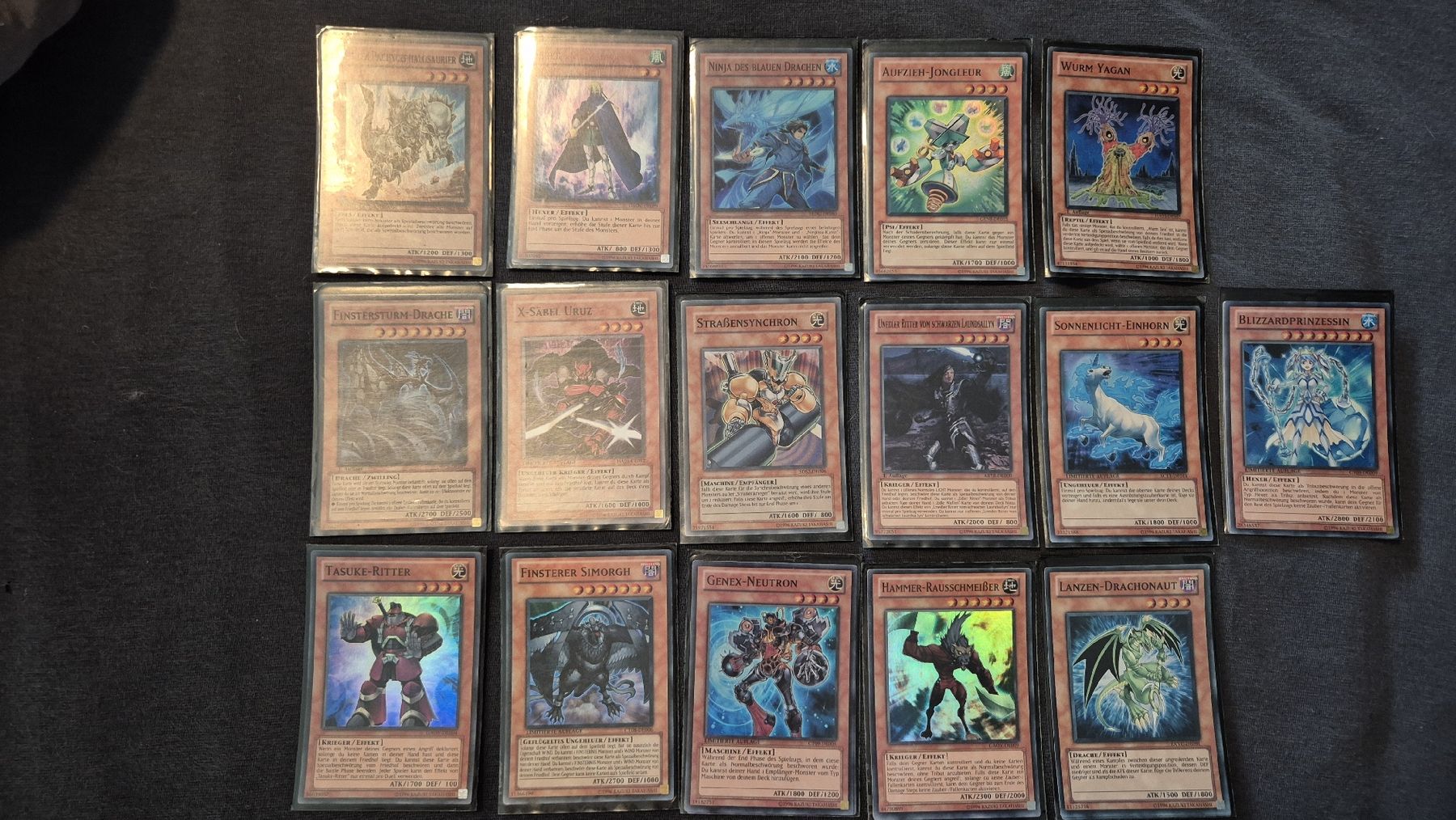 Giochi: Yugioh - Diverse Super Rare Karten – Usato da Dällikon venduto da Deitsho