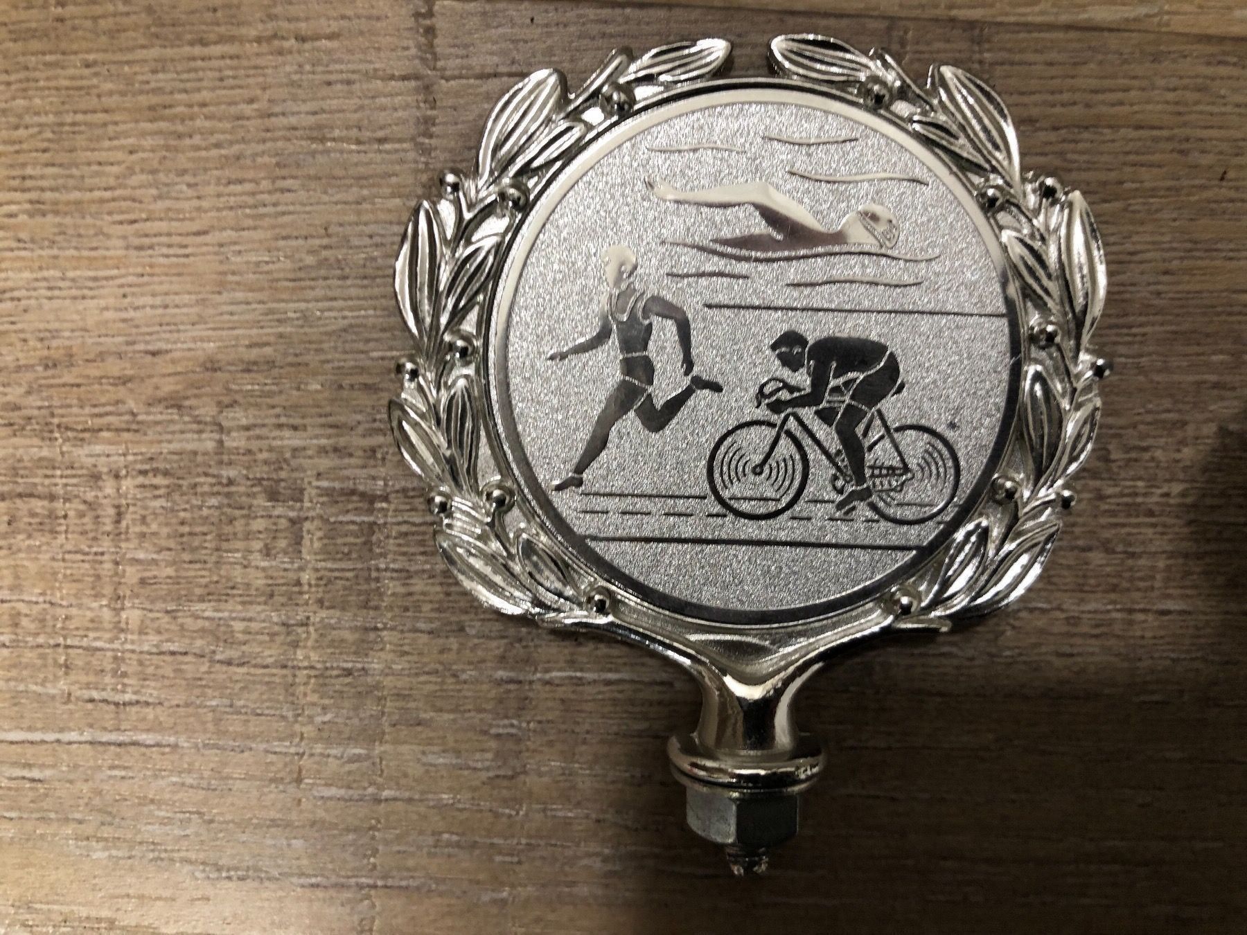 Plaquettes & Badges: Sport Pokal – D'occasion à Reinach AG par rares75