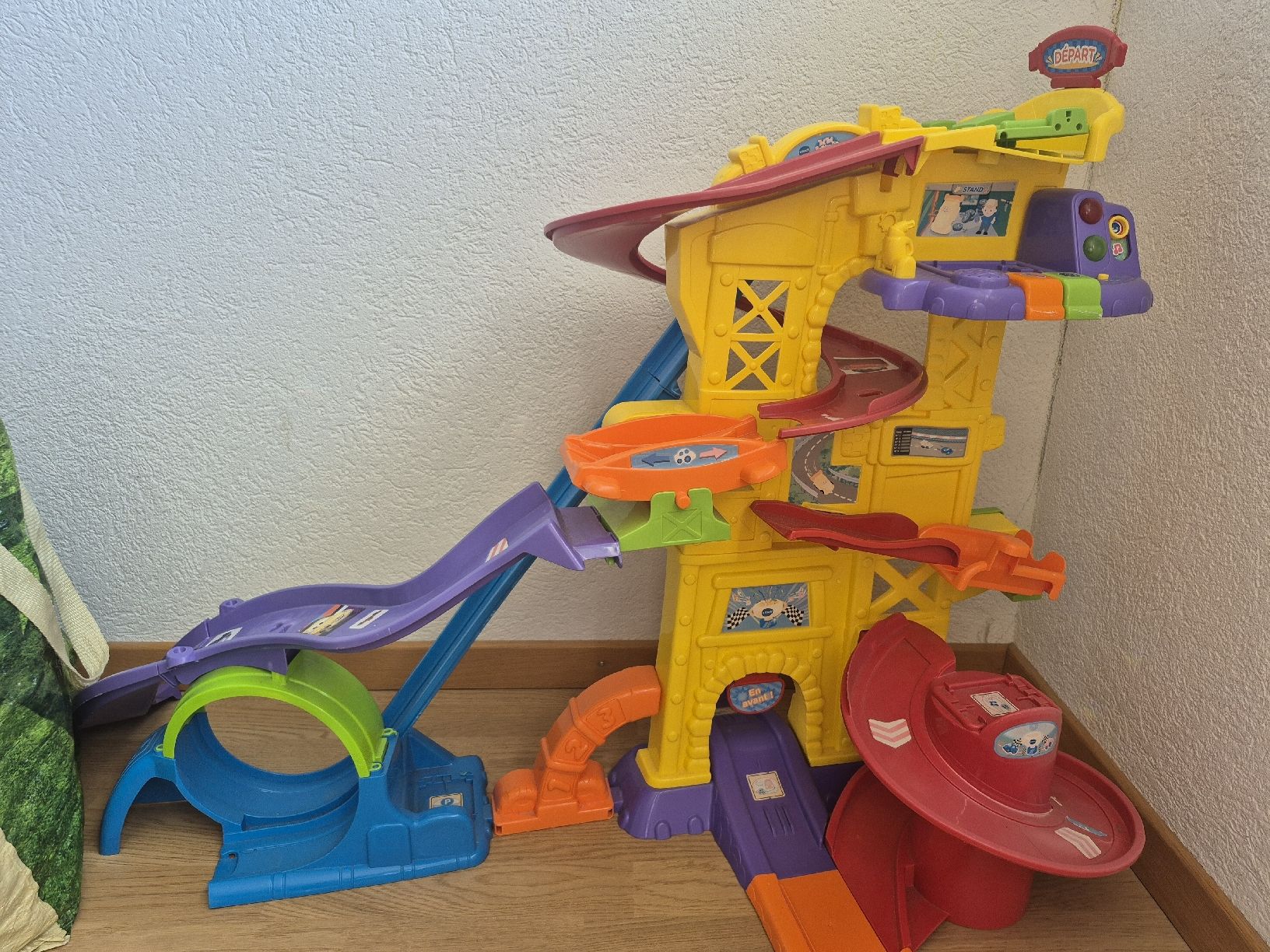 Vtech Giocattoli: Divers Tut Tut bolide – Usato da Dombresson venduto da Nat1981 1