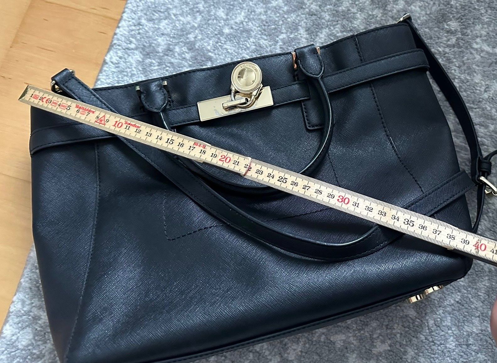 Michael Kors Borse da donna: Michael Kors Handtasche schwarz – Usato da Freidorf TG venduto da Iris1970 6