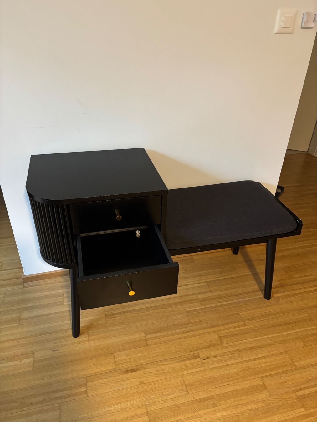 Cassettiere: Stylische Flurkommode – Usato da Zürich venduto da erft 1