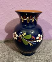 Vase décoratif bleu motifs floraux fait main