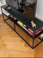 TV Regal