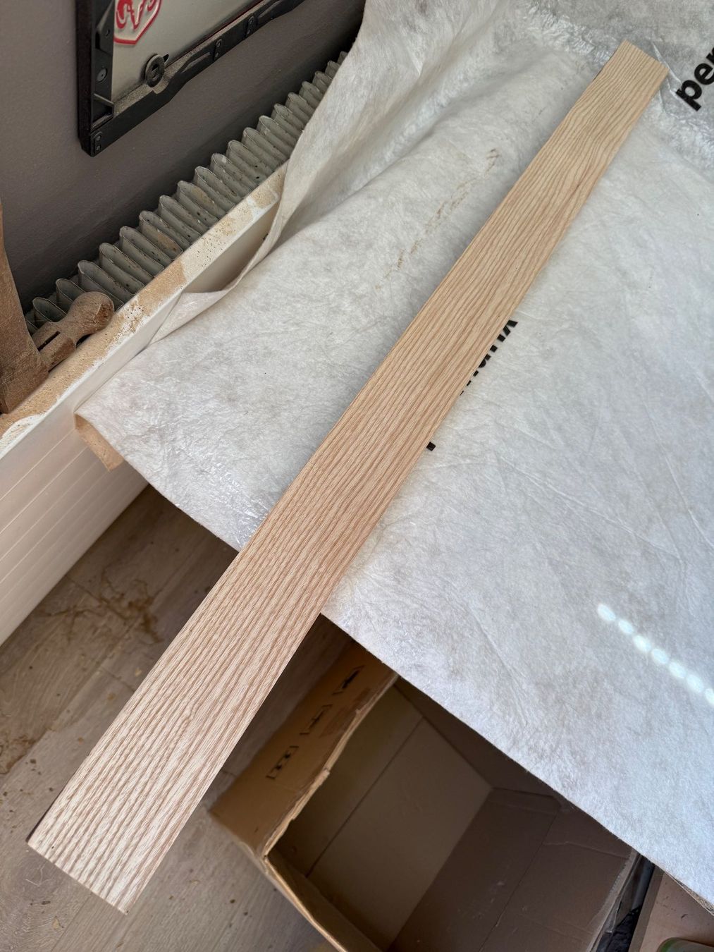 Articoli in legno: Eschenbrett Holzbrett gehobelt – Nuovo e nell'imballaggio originale da Holziken venduto da Timbergrizzly 2