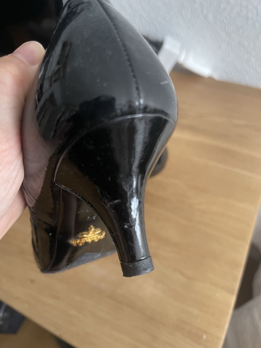Prada Scarpe da donna: Prada Schuh Lackleder Schwarz, Grösse 36.5 – Usato da Horgen venduto da sel_qc25 2