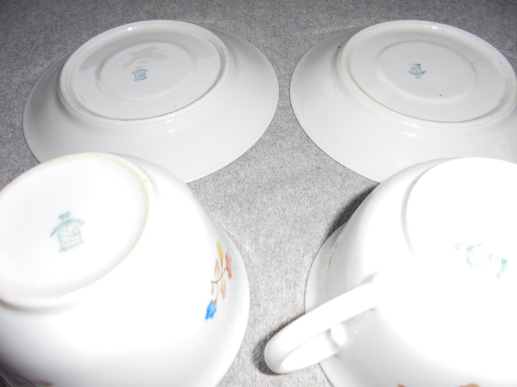 Tazze: 2 Teetassen mit Unterteller Blumenmuster, "Langenthal" – Usato da Rüschegg-Heubach venduto da Ofen111 8