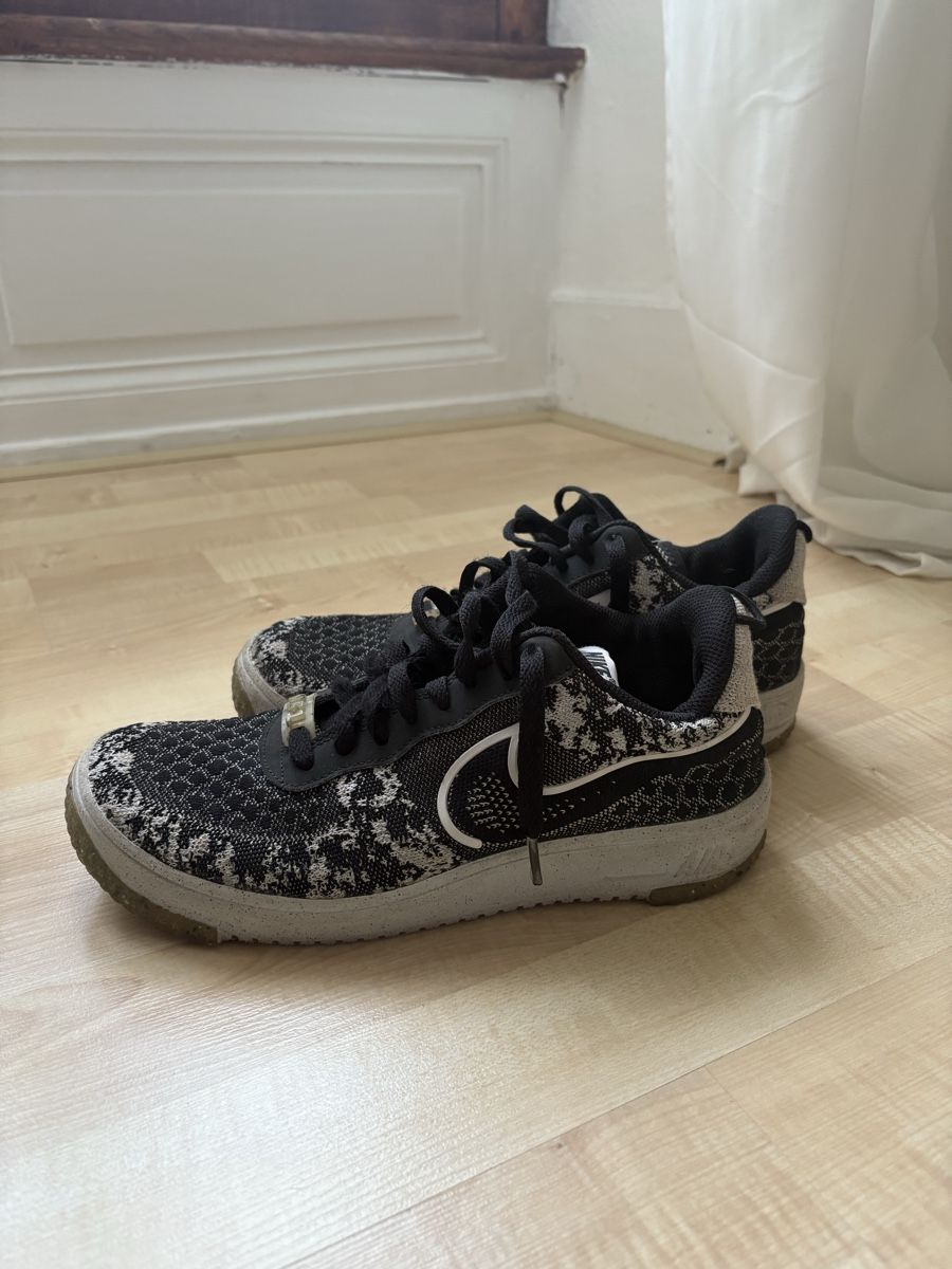 Nike Scarpe da uomo: Chaussures Nike Air Force 1 Flyknit – Usato da Corseaux venduto da dow_s6cj