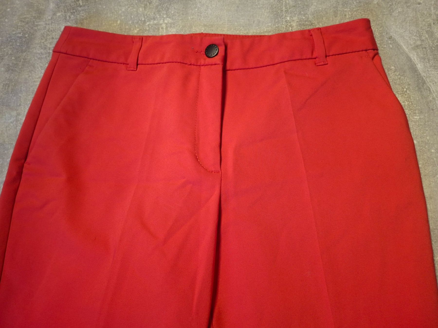 C&A Pantaloni: Pantalon taille 36 48% coton marque C&A – Usato da Villiers venduto da san_jn5w 2