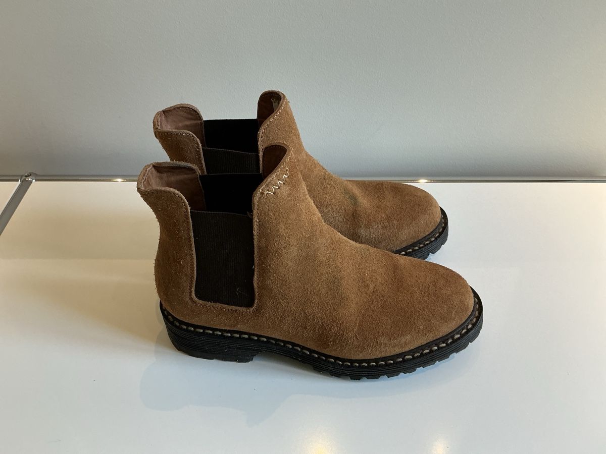 Chaussures femmes: Boots von Visvim  – D'occasion à Zürich par lukasg.meier 1