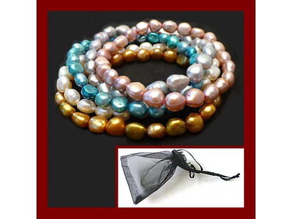Bracciali & Braccialetti: 5 Armbänder echte bunte Süsswasserzuchtperlen-Perlen Bouton – Nuovo e nell'imballaggio originale da Illnau venduto da Demoniac