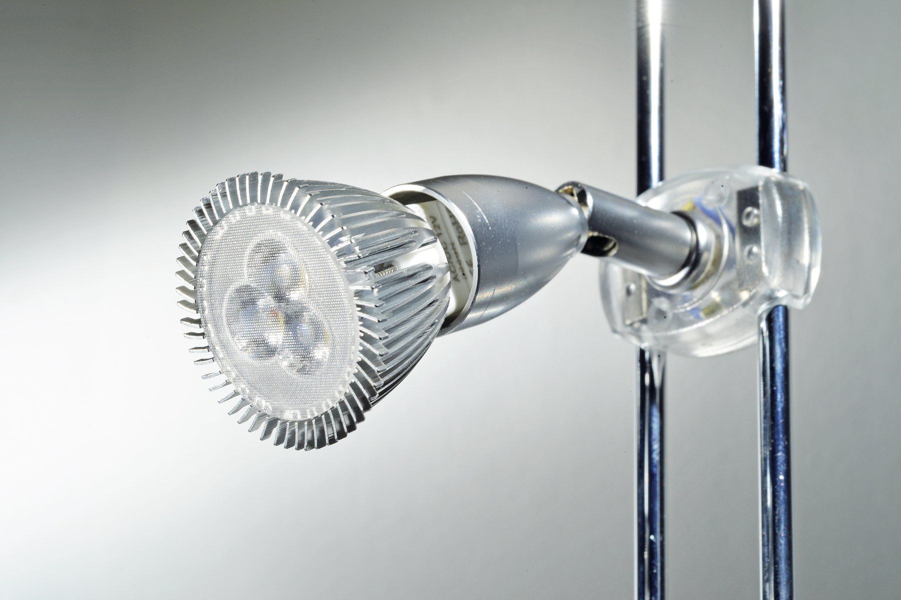 Vetrine: Glasvitrine, Silber,Kirsch&Wenge,LED B.157cmxT.40cmxH.181cm – Nuovo e nell'imballaggio originale da Kriens venduto da GCgestaltung.17 8
