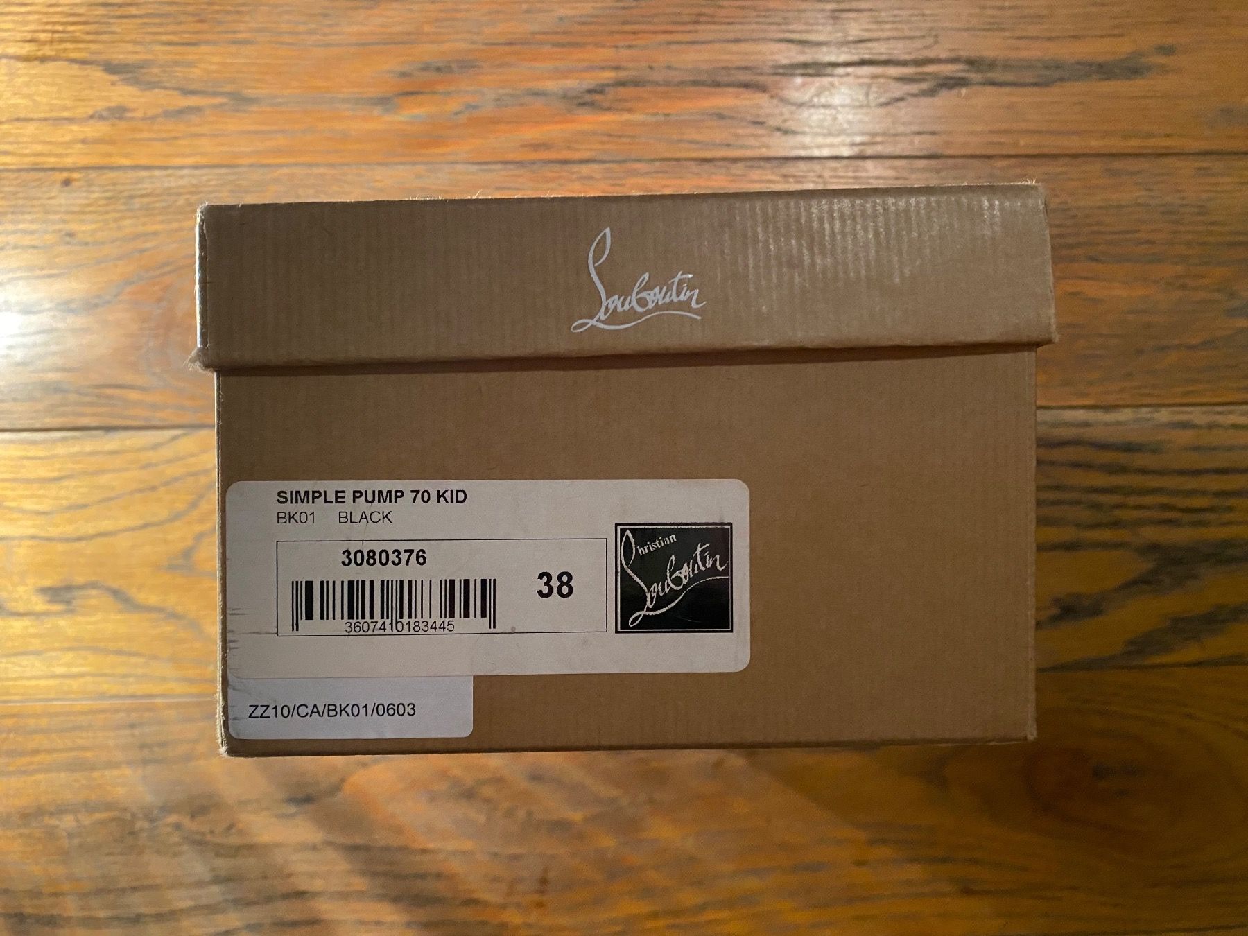 Christian Louboutin Scarpe da donna: Christian Louboutin simple pump 38 – Usato da Hermance venduto da joe_td6n 6