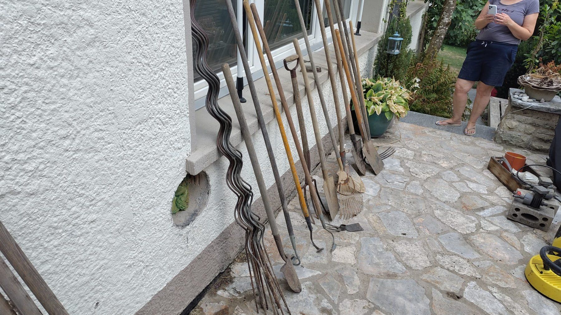 Tutti gli attrezzi: Div. Gartenwerkzeuge – Usato da Lengnau BE venduto da Homebody 1