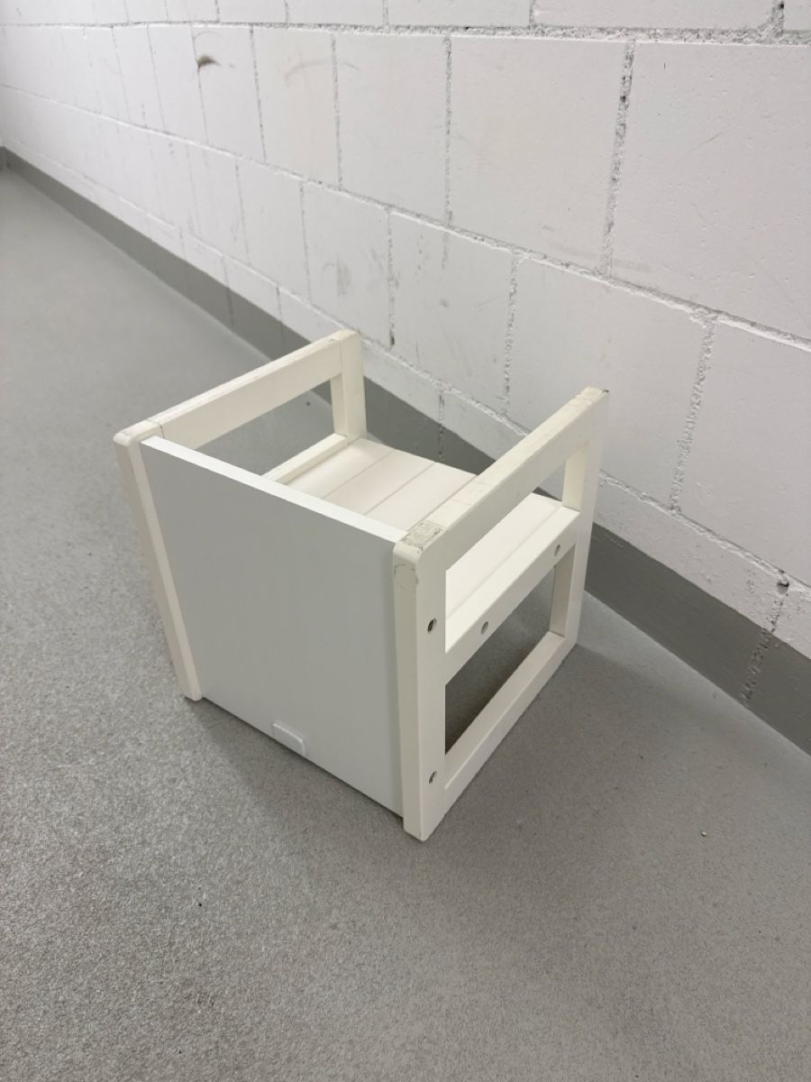 Poltrone: Kindersessel weiss Holz gebraucht – Usato da Nottwil venduto da alv_9qcs 4