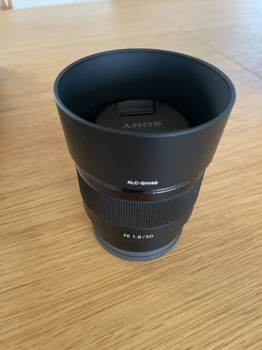 Sony Fotocamera: Sony A6600 30mm 1.4 + 50mm 1.8 – Usato da Lausanne venduto da jer_m5kh 2