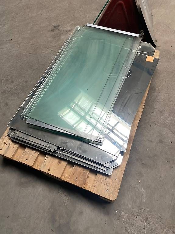 Specchi: Environ 22 miroirs er une vitrine A donner – Usato da Chamoson venduto da a_laroyale 1
