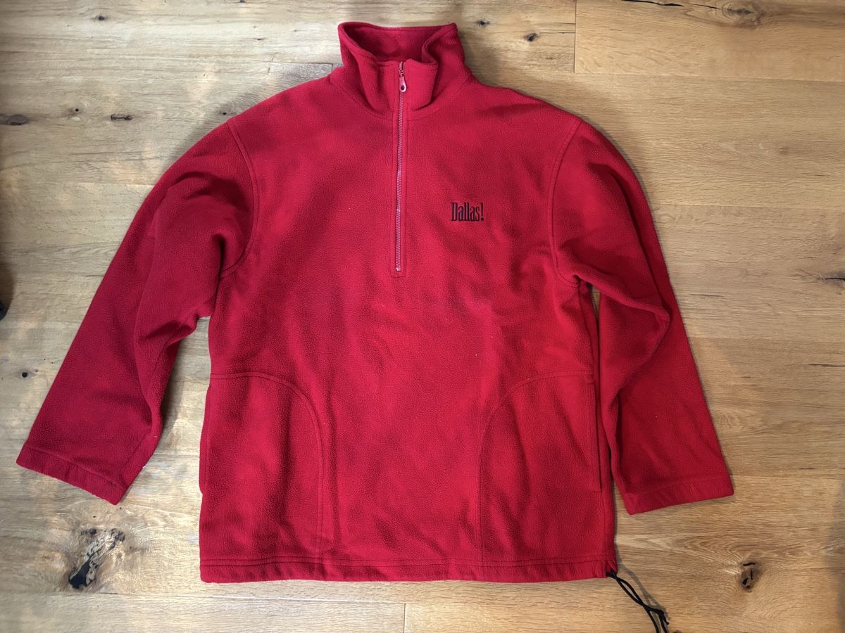 Jacken: Roter Fleece – Gebraucht aus Wädenswil von Gagegia 1