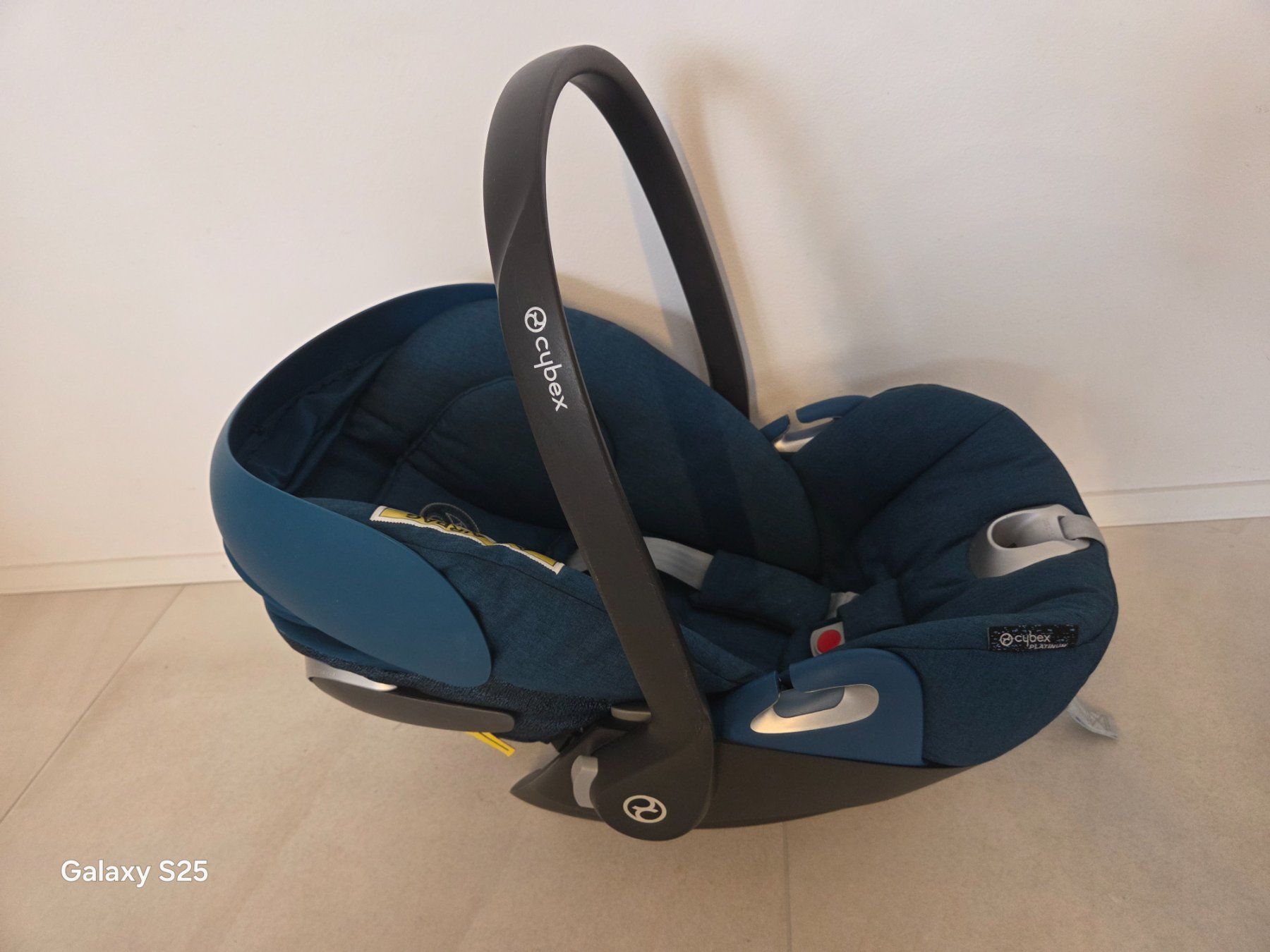 Cybex Seggiolini per auto: Cybex Platinum Babyschale Cloud – Usato da Worben venduto da m_s_hb2c 1