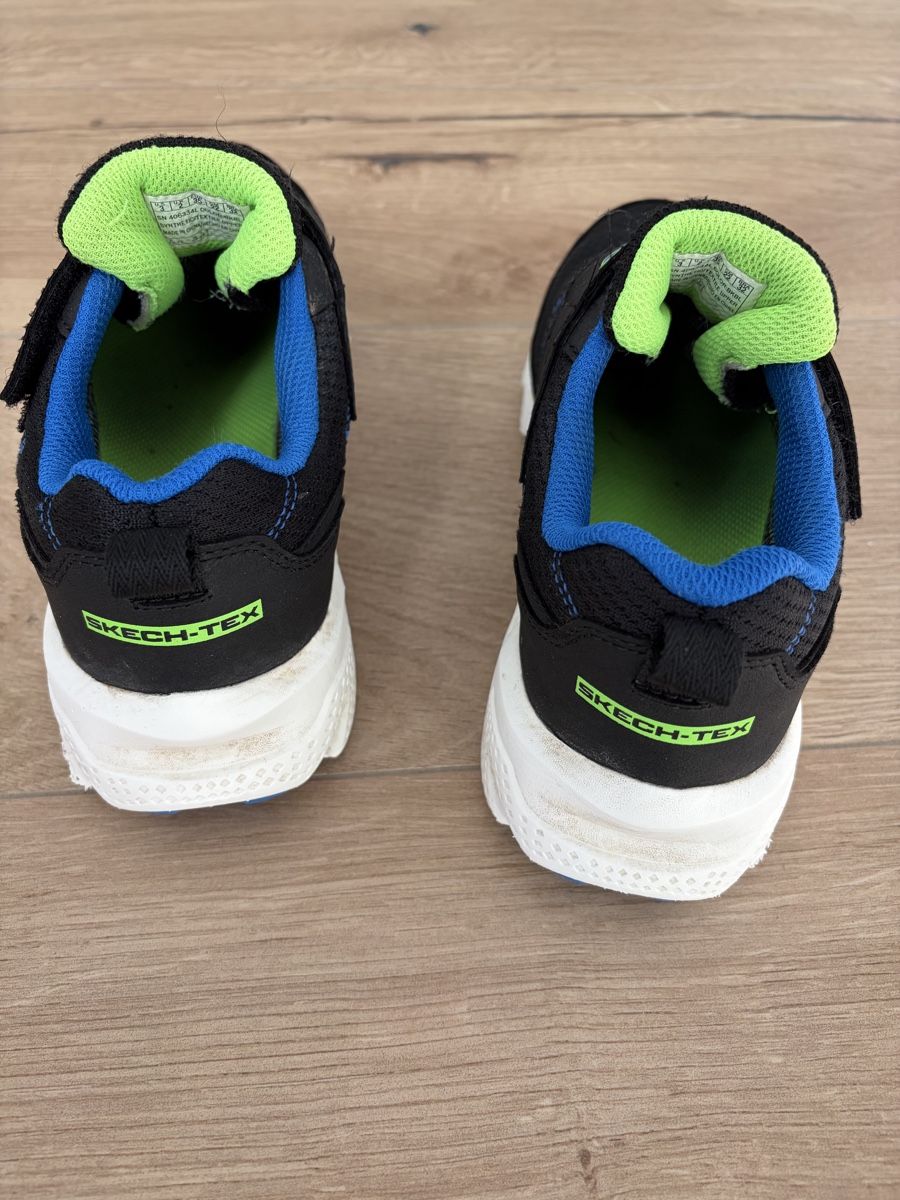 Skechers Schuhe für Jungen: Skechers waterproof – Gebraucht aus Laupen ZH von Elti2017 3