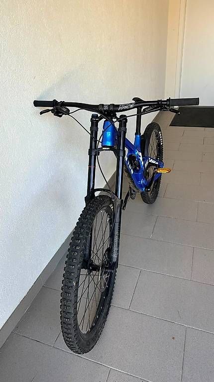 Canyon Biciclette: Canyon DH-freeride bike – Usato da Arzier venduto da dan_k82y 4