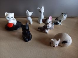 Katzensammlung: 7 bezaubernde Vintage Porzellan-Kätzchen