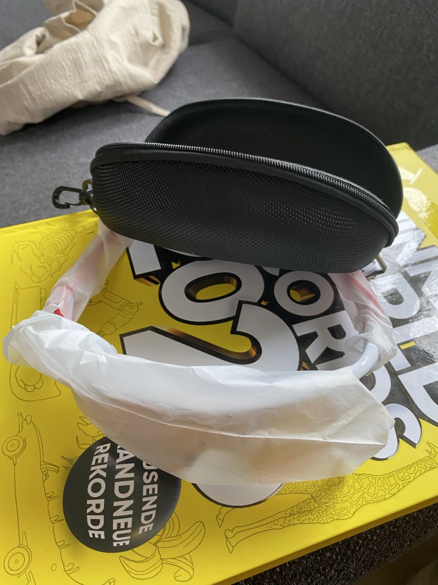 Brillen & Gläser: Sonnenbrille  – Neu und originalverpackt aus Zell ZH von MegaCatch 3