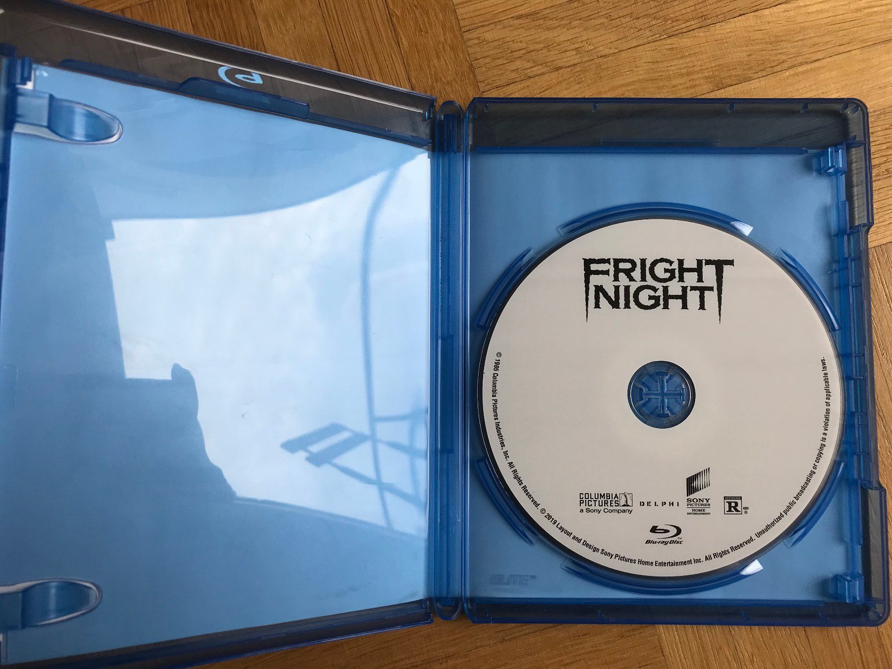 Tutti i DVDs: Fright Night - Blu-ray – Nuovo (secondo la descrizione) da Zürich venduto da Malcom 1