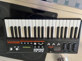 Akai Professional Miniak virtual analog synthesyzer