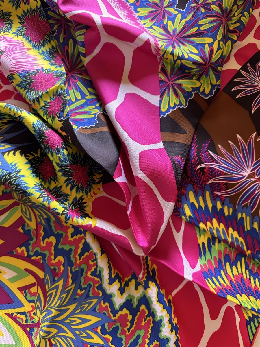 Hermès Foulard & Sciarpe: Hermès carré neuf The Theee Graces – Nuovo e nell'imballaggio originale da Genève venduto da Allisgood 4