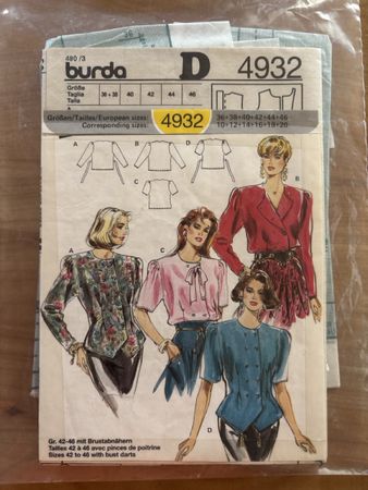 Schnittmuster für Damen Bluse