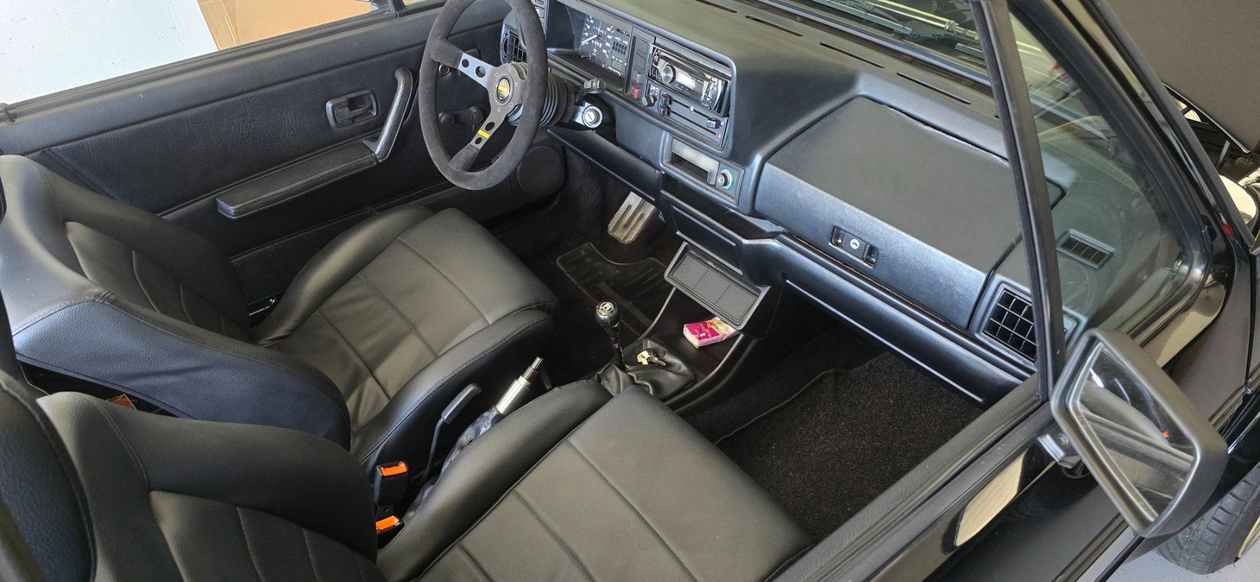 VW Automobili: VW Golf 1 Cabrio 1.8 2H – Usato da Selzach venduto da Blitz23 8