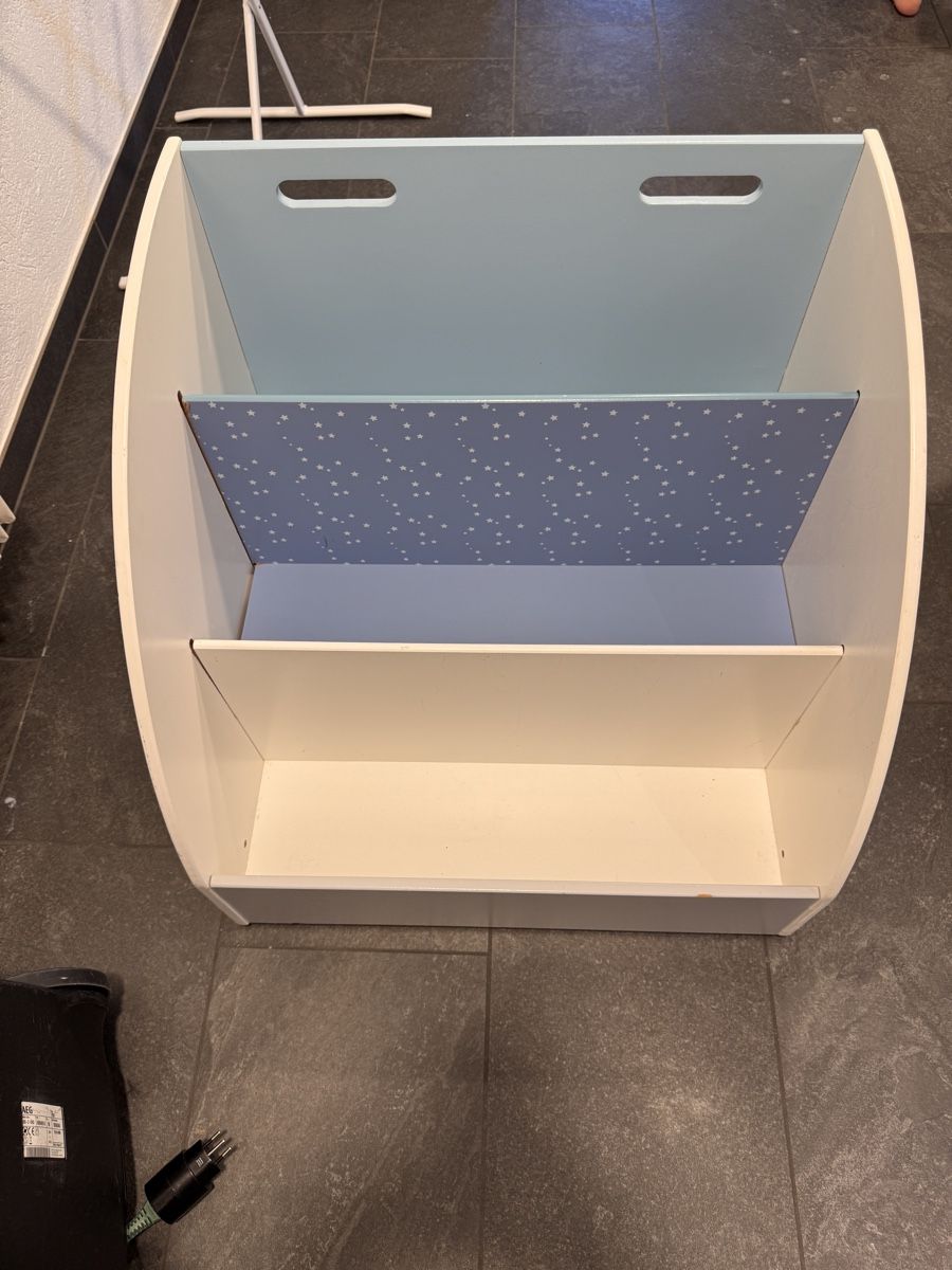 Scaffali: Kinder Bücherregal  – Usato da Studen BE venduto da nou_2tgw